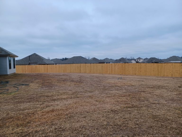 Completion - Stoneybrook Fence