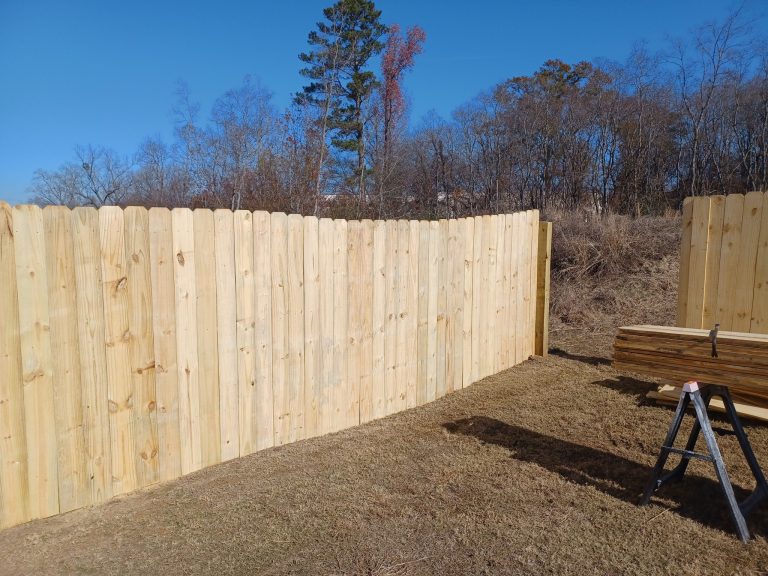 Pickets Installation - Stoneybrook Fence