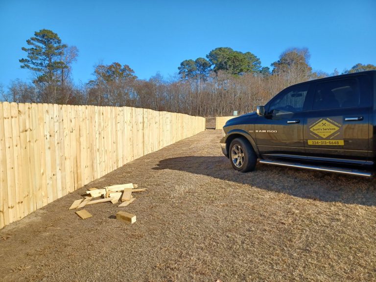 Pickets Installation - Stoneybrook Fence